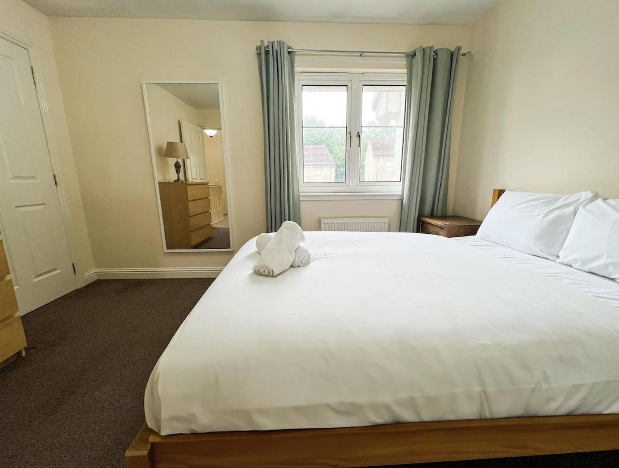 Glasgow Central - Entire House - Free Parking , Free Super Fast Wifi , Private Garden & Parking Security Εξωτερικό φωτογραφία